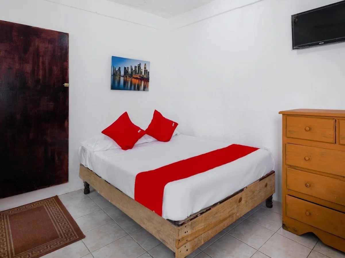 بلايا ديل كارمن Oyo Hotel Posada Roma